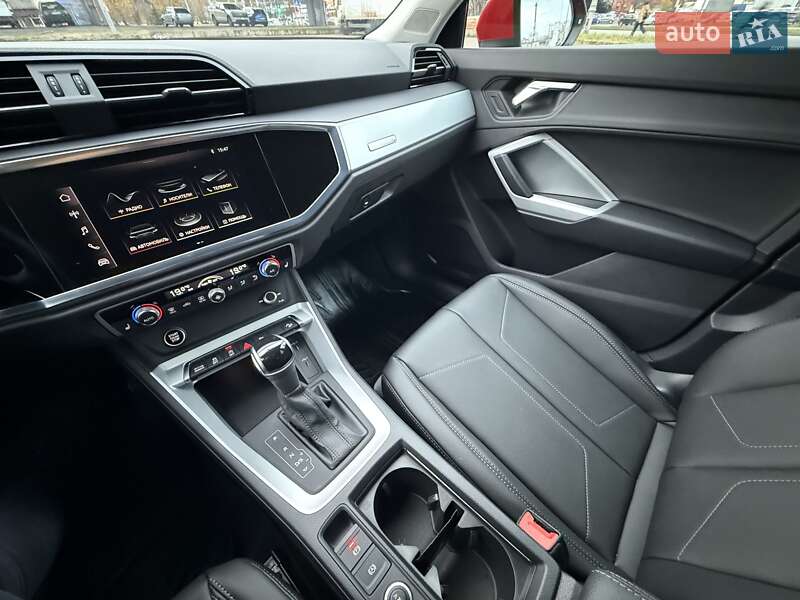 Внедорожник / Кроссовер Audi Q3 2021 в Киеве фото 40 Внедорожник / Кроссовер Audi Q3 2021 в Киеве