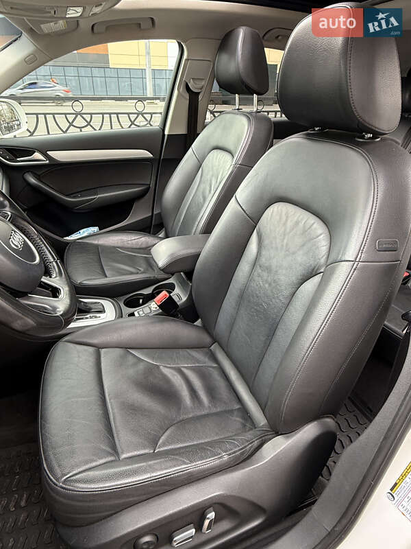 Позашляховик / Кросовер Audi Q3 2017 в Харкові