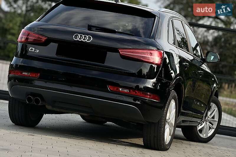 Внедорожник / Кроссовер Audi Q3 2017 в Львове