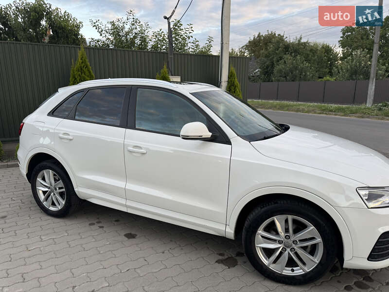 Внедорожник / Кроссовер Audi Q3 2018 в Владимире