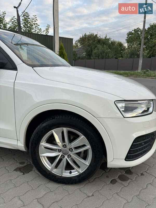 Внедорожник / Кроссовер Audi Q3 2018 в Владимире
