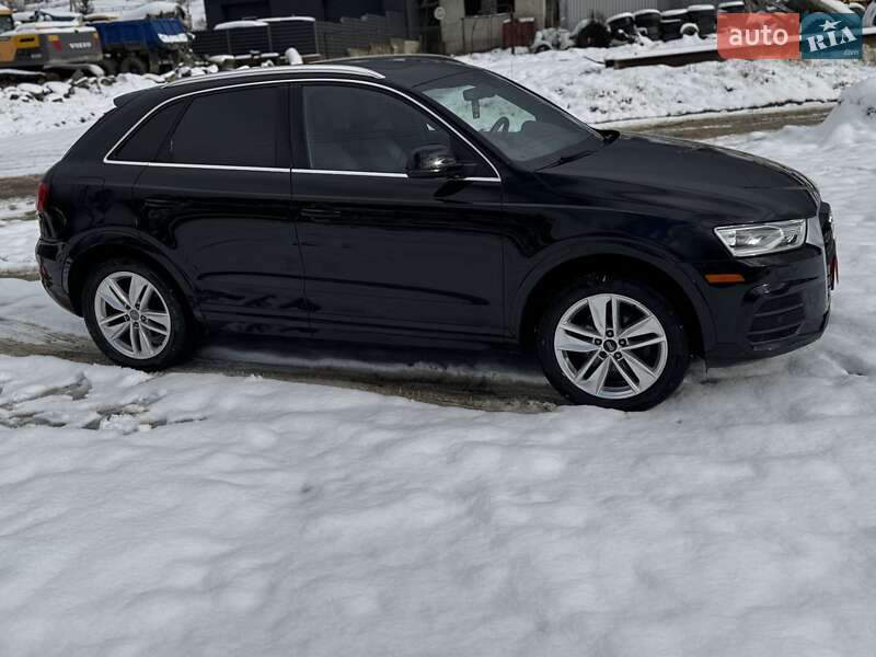 Внедорожник / Кроссовер Audi Q3 2016 в Сколе