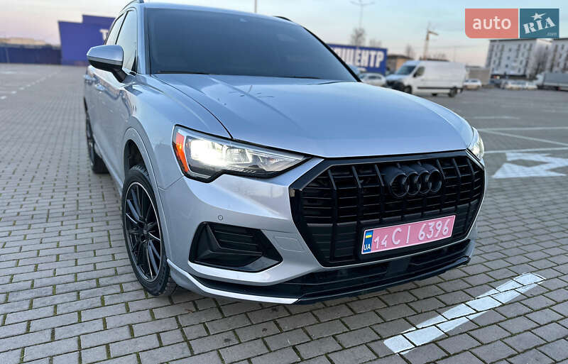 Внедорожник / Кроссовер Audi Q3 2020 в Тернополе