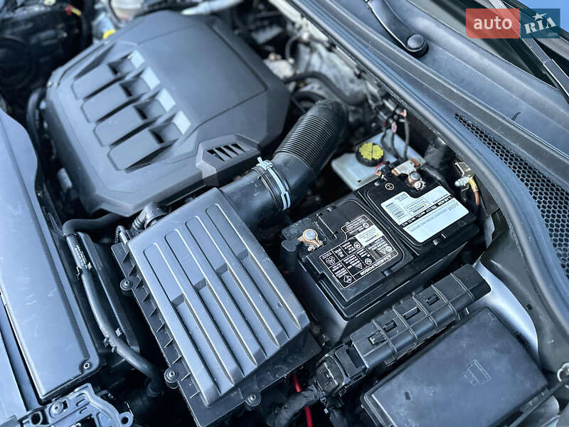 Внедорожник / Кроссовер Audi Q3 2020 в Тернополе