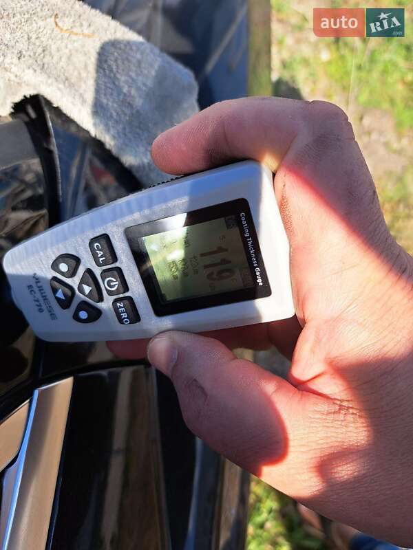 Внедорожник / Кроссовер Audi Q3 2021 в Киеве