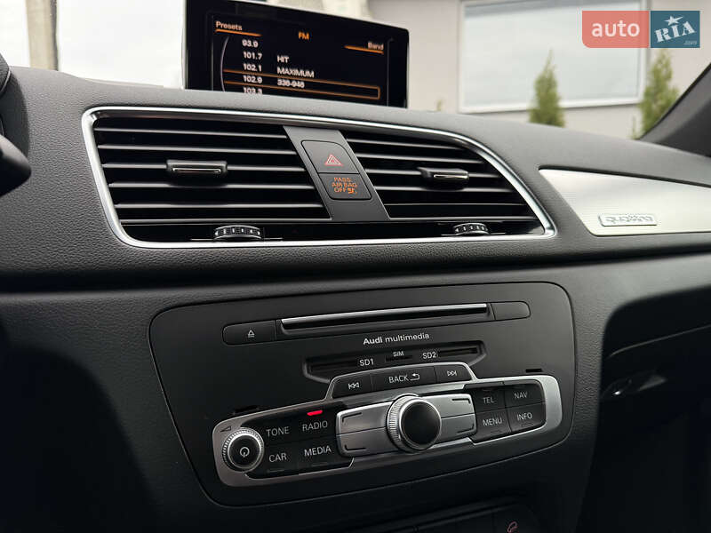 Внедорожник / Кроссовер Audi Q3 2016 в Дрогобыче