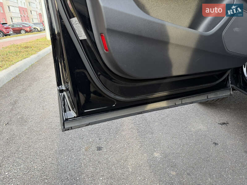 Позашляховик / Кросовер Audi Q3 2012 в Вінниці