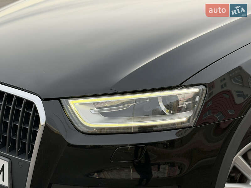 Позашляховик / Кросовер Audi Q3 2012 в Вінниці