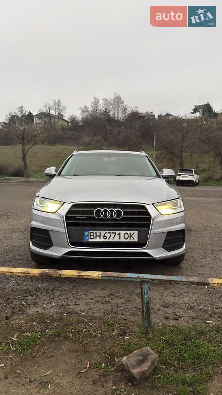 Audi Q3 2015