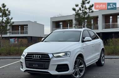 Внедорожник / Кроссовер Audi Q3 2017 в Киеве