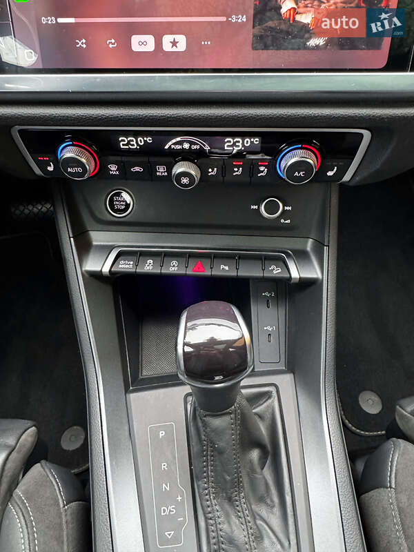 Внедорожник / Кроссовер Audi Q3 2021 в Одессе