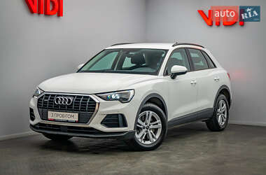Позашляховик / Кросовер Audi Q3 2021 в Києві