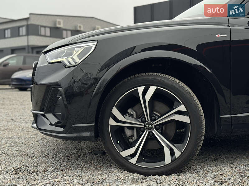 Внедорожник / Кроссовер Audi Q3 2022 в Луцке