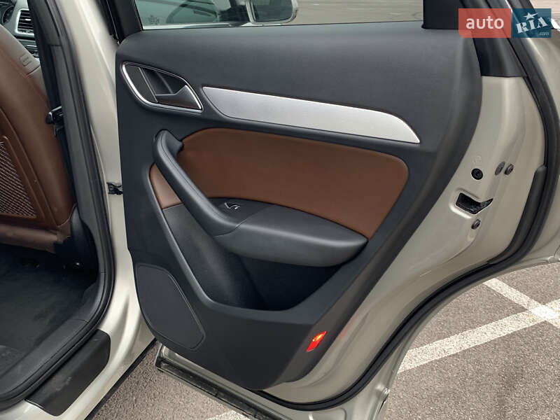 Внедорожник / Кроссовер Audi Q3 2016 в Ровно фото 59 Внедорожник / Кроссовер Audi Q3 2016 в Ровно