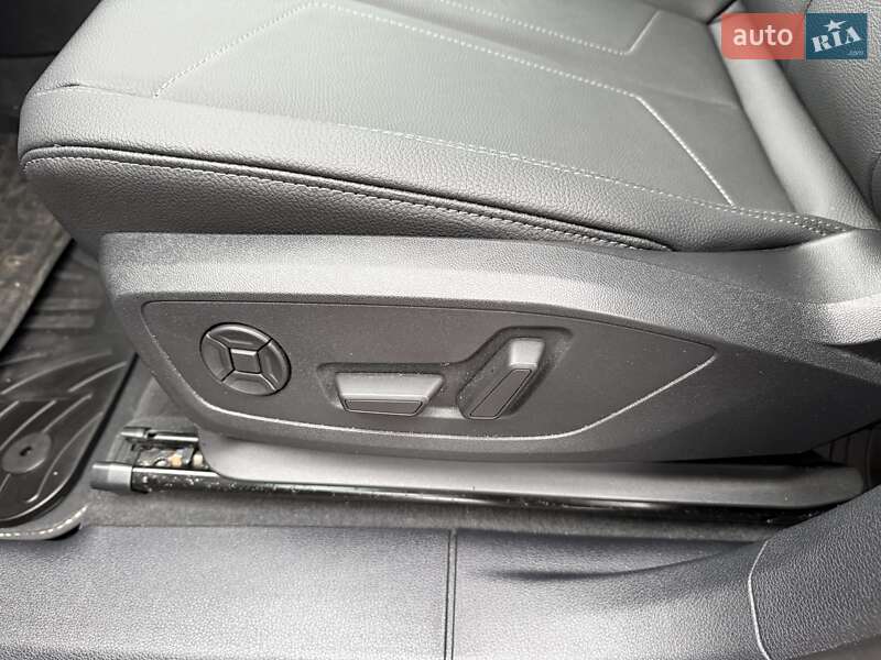 Внедорожник / Кроссовер Audi Q3 2021 в Киеве фото 41 Внедорожник / Кроссовер Audi Q3 2021 в Киеве