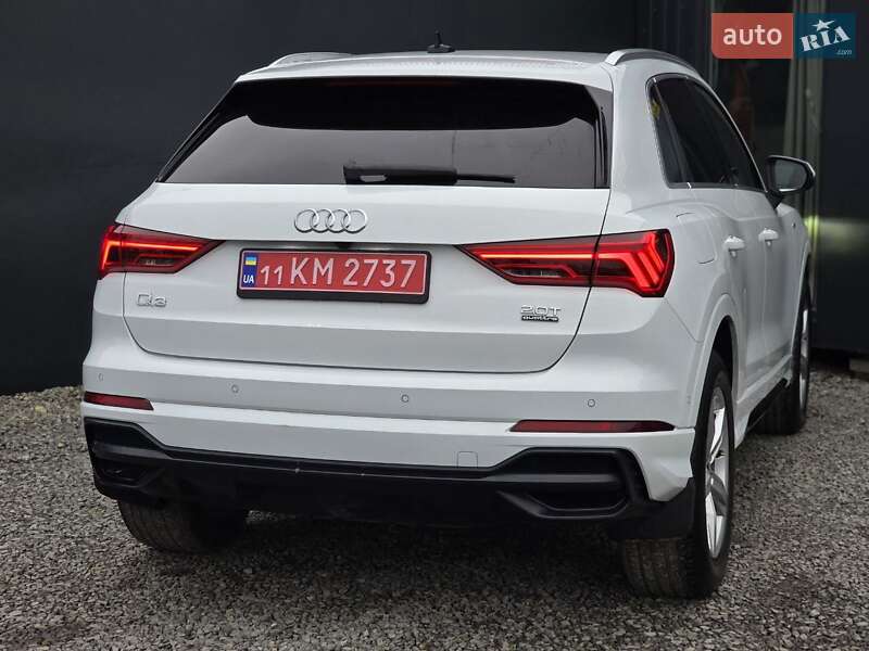 Внедорожник / Кроссовер Audi Q3 2019 в Тернополе