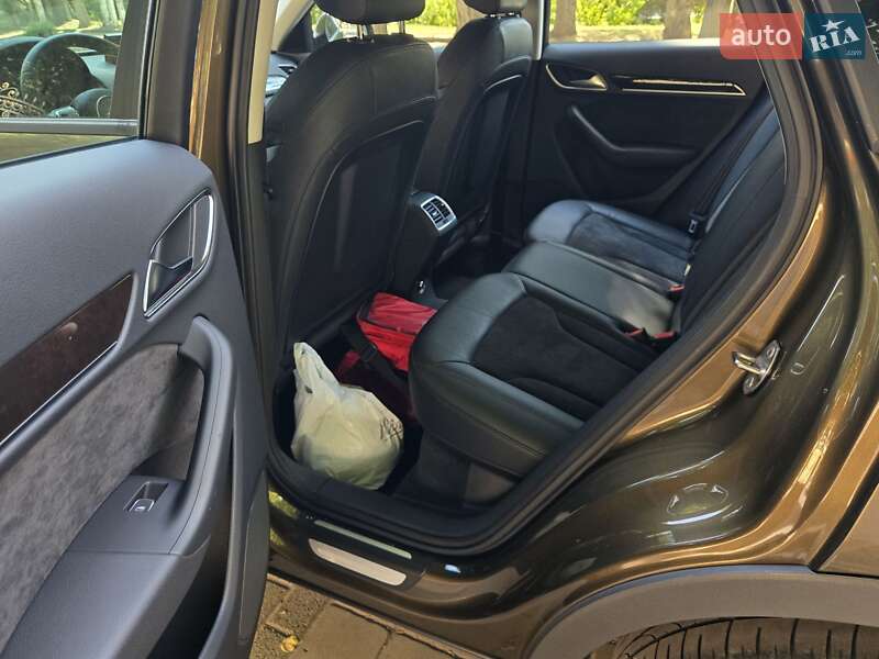 Внедорожник / Кроссовер Audi Q3 2012 в Каменском фото 14 Внедорожник / Кроссовер Audi Q3 2012 в Каменском