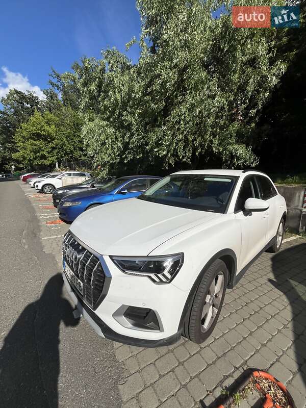 Внедорожник / Кроссовер Audi Q3 2021 в Киеве фото 9 Внедорожник / Кроссовер Audi Q3 2021 в Киеве