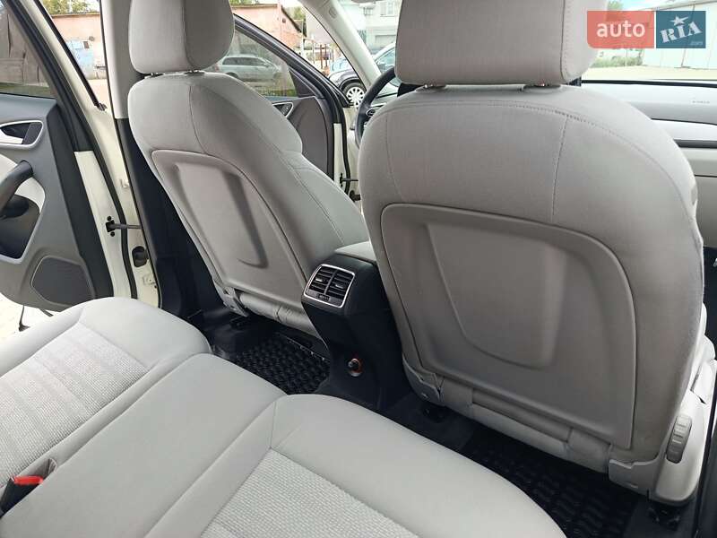 Внедорожник / Кроссовер Audi Q3 2012 в Коломые