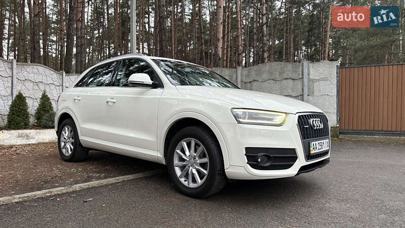 Внедорожник / Кроссовер Audi Q3 2013 в Киеве