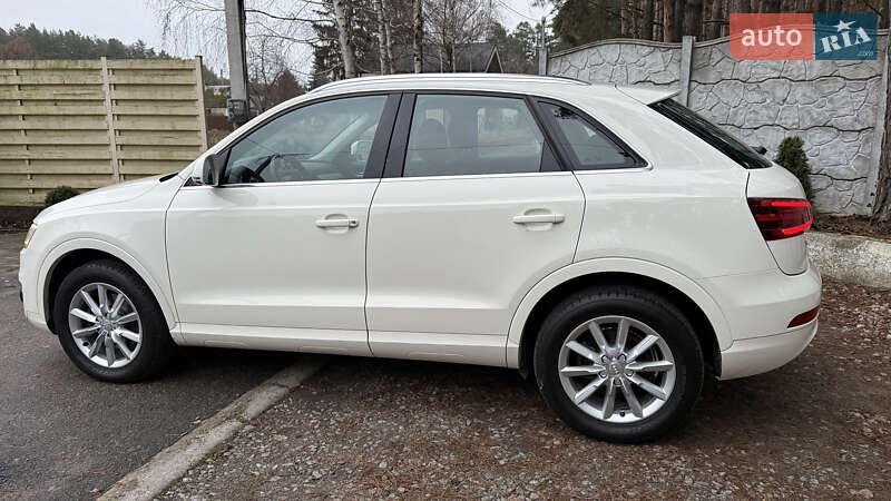 Внедорожник / Кроссовер Audi Q3 2013 в Киеве