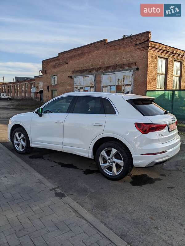 Внедорожник / Кроссовер Audi Q3 2019 в Лубнах фото 7 Внедорожник / Кроссовер Audi Q3 2019 в Лубнах