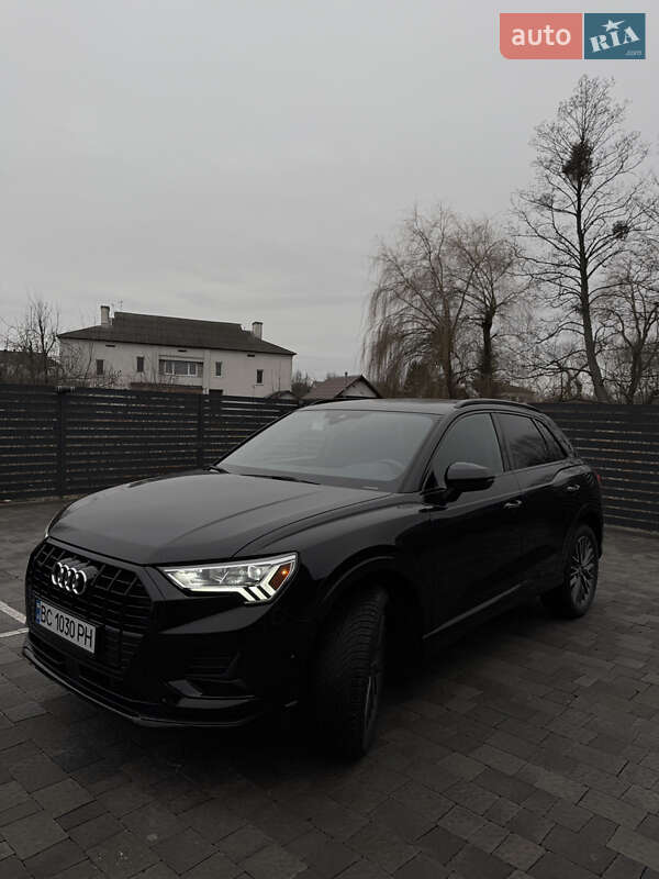 Внедорожник / Кроссовер Audi Q3 2021 в Львове