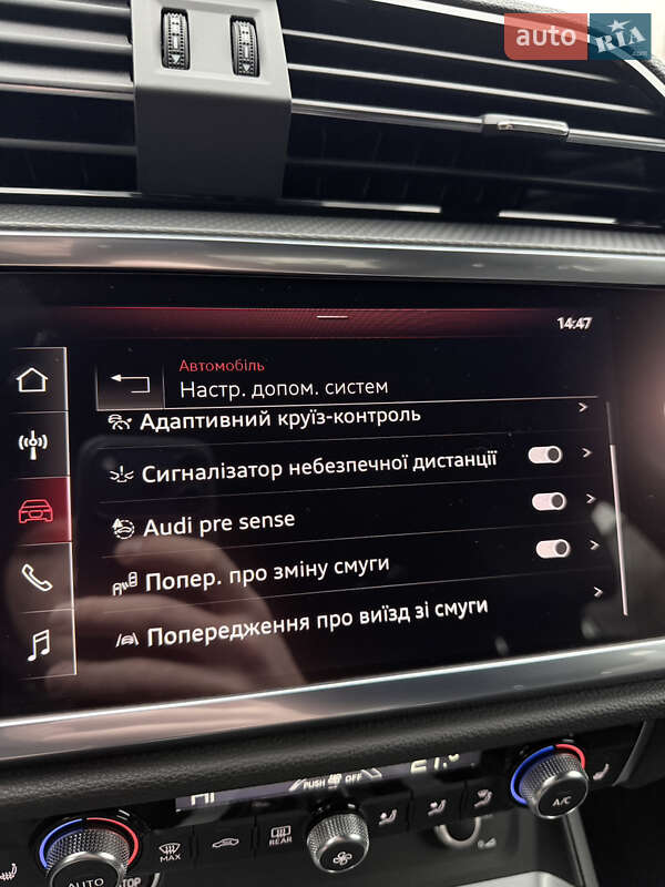 Внедорожник / Кроссовер Audi Q3 2021 в Львове