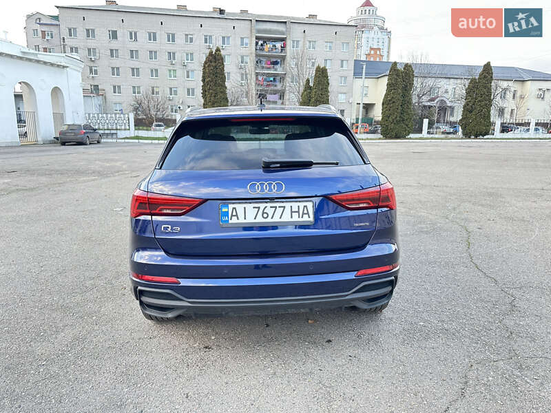 Внедорожник / Кроссовер Audi Q3 2024 в Белой Церкви