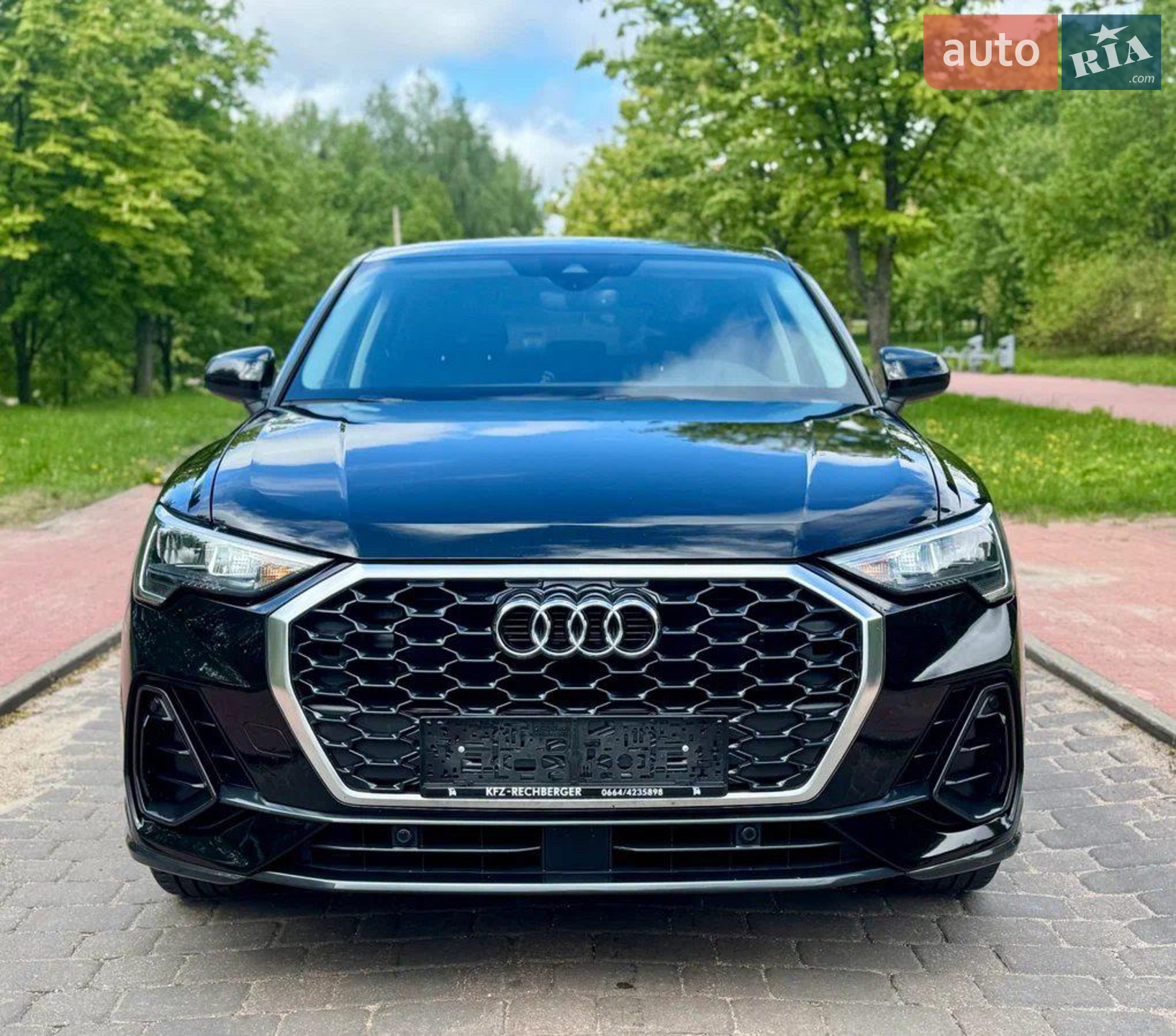 2020 Audi Q3 - мініатюра 3