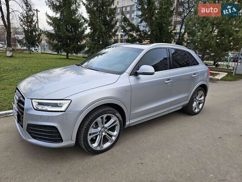 Внедорожник / Кроссовер Audi Q3 2015 в Черновцах