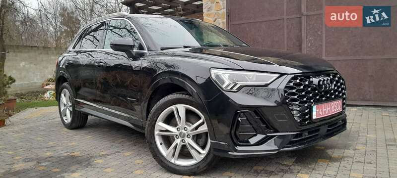 Внедорожник / Кроссовер Audi Q3 2020 в Стрые