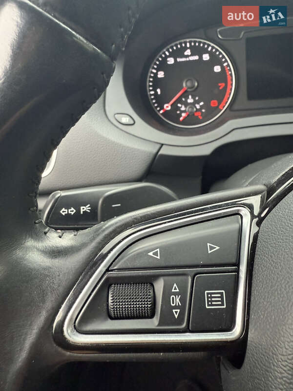 Внедорожник / Кроссовер Audi Q3 2015 в Самборе фото 68 Внедорожник / Кроссовер Audi Q3 2015 в Самборе