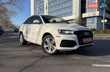 Внедорожник / Кроссовер Audi Q3 2018 в Киеве