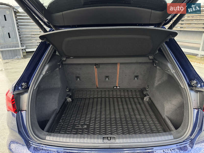Внедорожник / Кроссовер Audi Q3 2021 в Киеве фото 20 Внедорожник / Кроссовер Audi Q3 2021 в Киеве