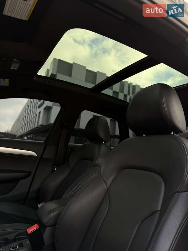 Внедорожник / Кроссовер Audi Q3 2017 в Одессе