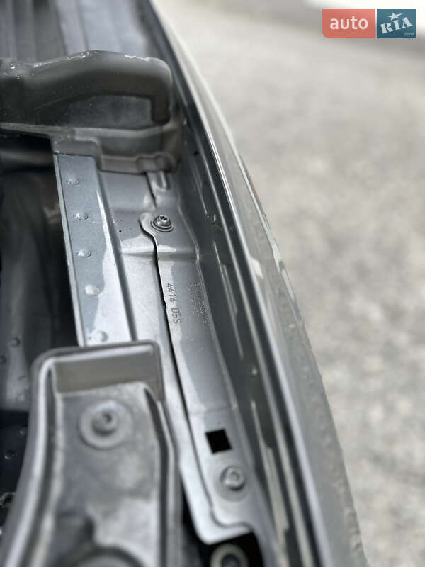 Внедорожник / Кроссовер Audi Q3 2014 в Ужгороде