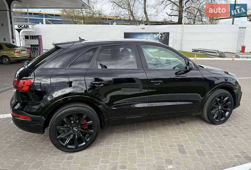 Внедорожник / Кроссовер Audi Q3 2016 в Львове