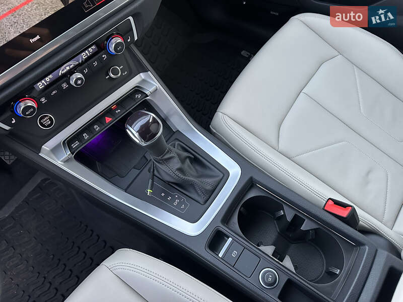 Внедорожник / Кроссовер Audi Q3 2024 в Киеве фото 14 Внедорожник / Кроссовер Audi Q3 2024 в Киеве