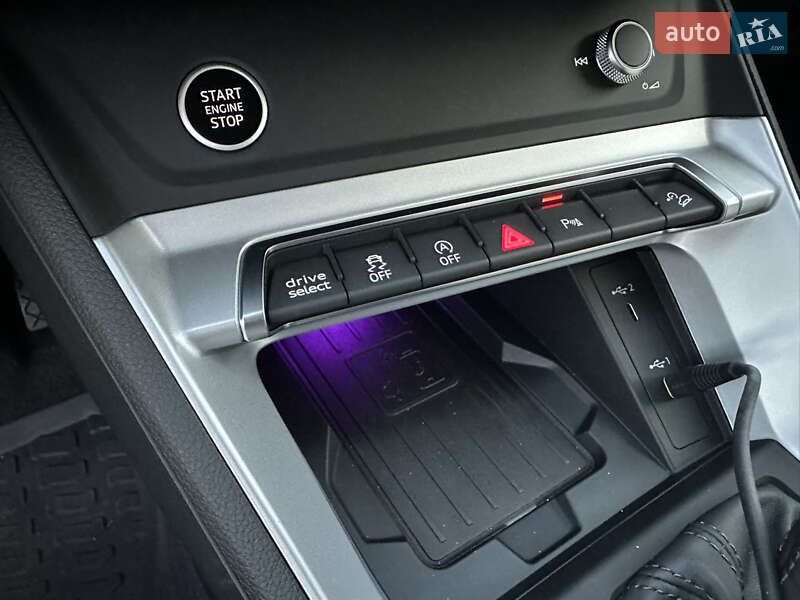 Внедорожник / Кроссовер Audi Q3 2024 в Киеве фото 15 Внедорожник / Кроссовер Audi Q3 2024 в Киеве