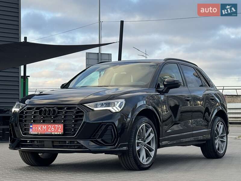 Внедорожник / Кроссовер Audi Q3 2024 в Киеве