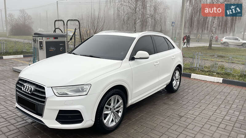 Внедорожник / Кроссовер Audi Q3 2015 в Харькове