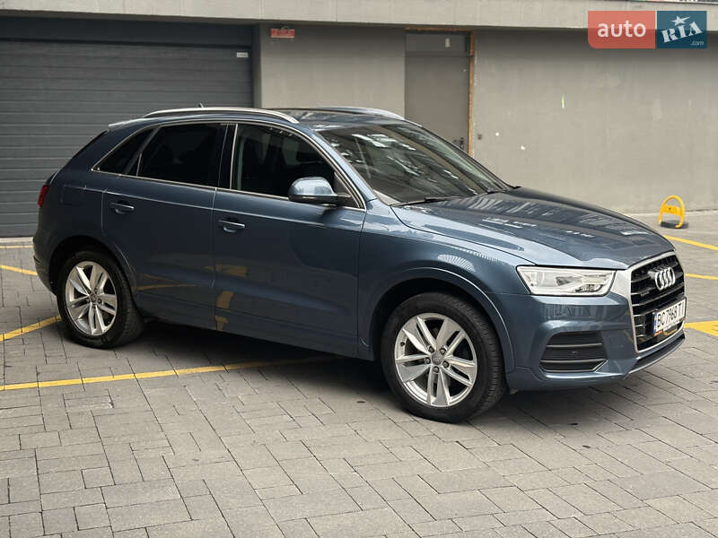 Внедорожник / Кроссовер Audi Q3 2015 в Львове