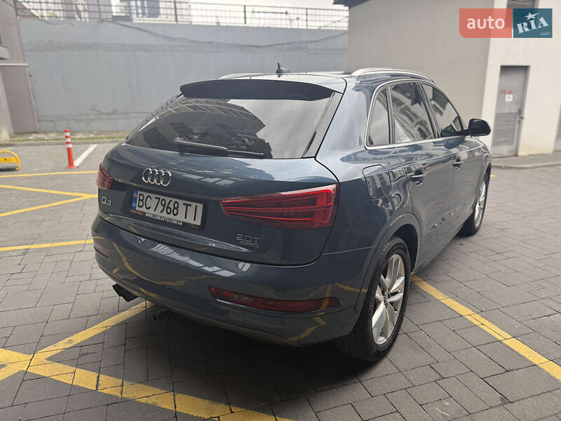 Внедорожник / Кроссовер Audi Q3 2015 в Львове