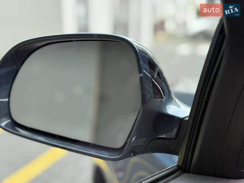 Внедорожник / Кроссовер Audi Q3 2015 в Львове