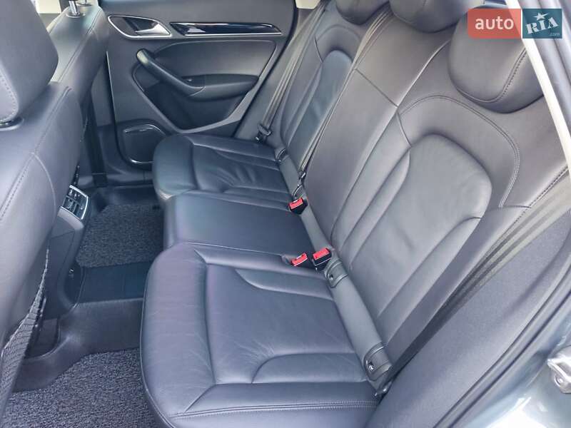 Внедорожник / Кроссовер Audi Q3 2014 в Бердичеве