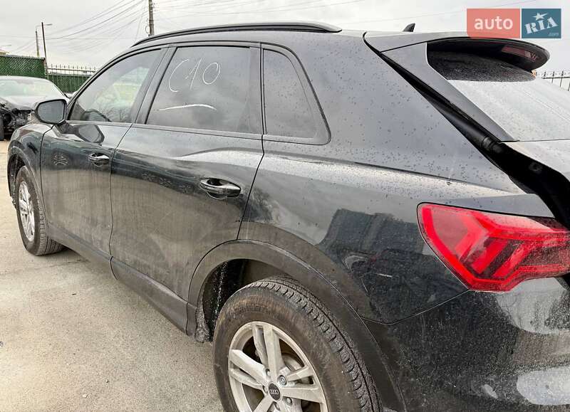 Внедорожник / Кроссовер Audi Q3 2021 в Киеве фото 13 Внедорожник / Кроссовер Audi Q3 2021 в Киеве