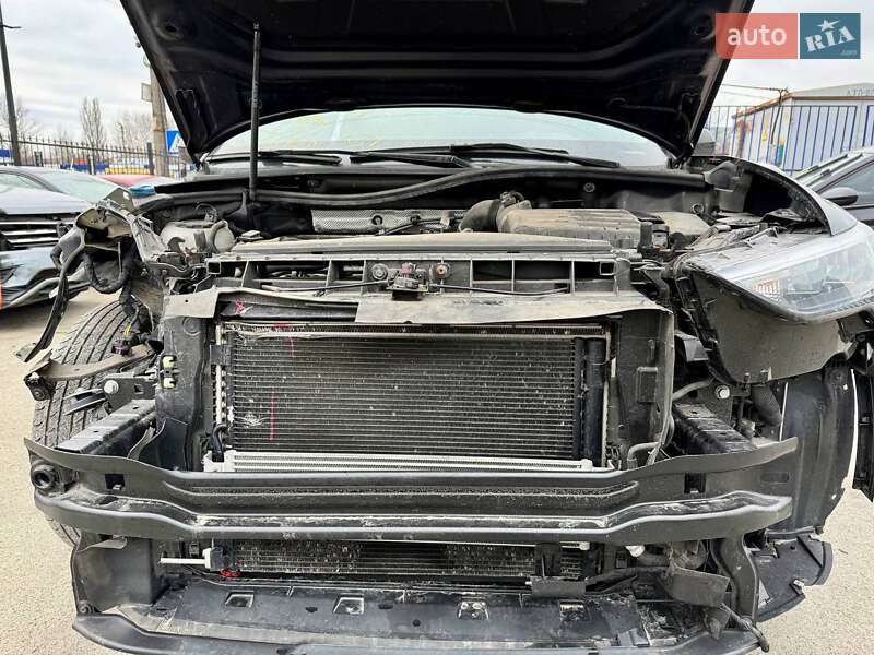 Внедорожник / Кроссовер Audi Q3 2021 в Киеве фото 23 Внедорожник / Кроссовер Audi Q3 2021 в Киеве