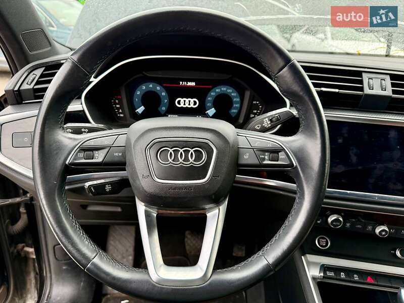 Внедорожник / Кроссовер Audi Q3 2021 в Киеве фото 39 Внедорожник / Кроссовер Audi Q3 2021 в Киеве