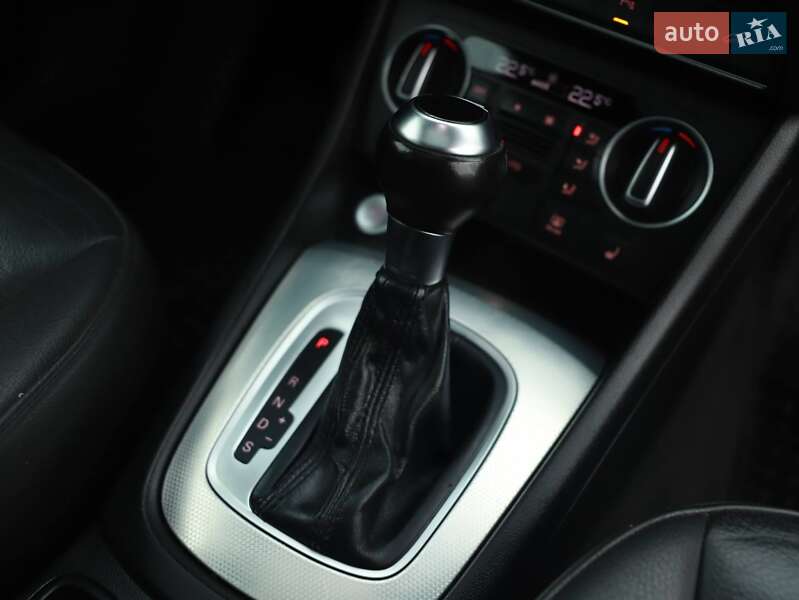 Внедорожник / Кроссовер Audi Q3 2016 в Кременце